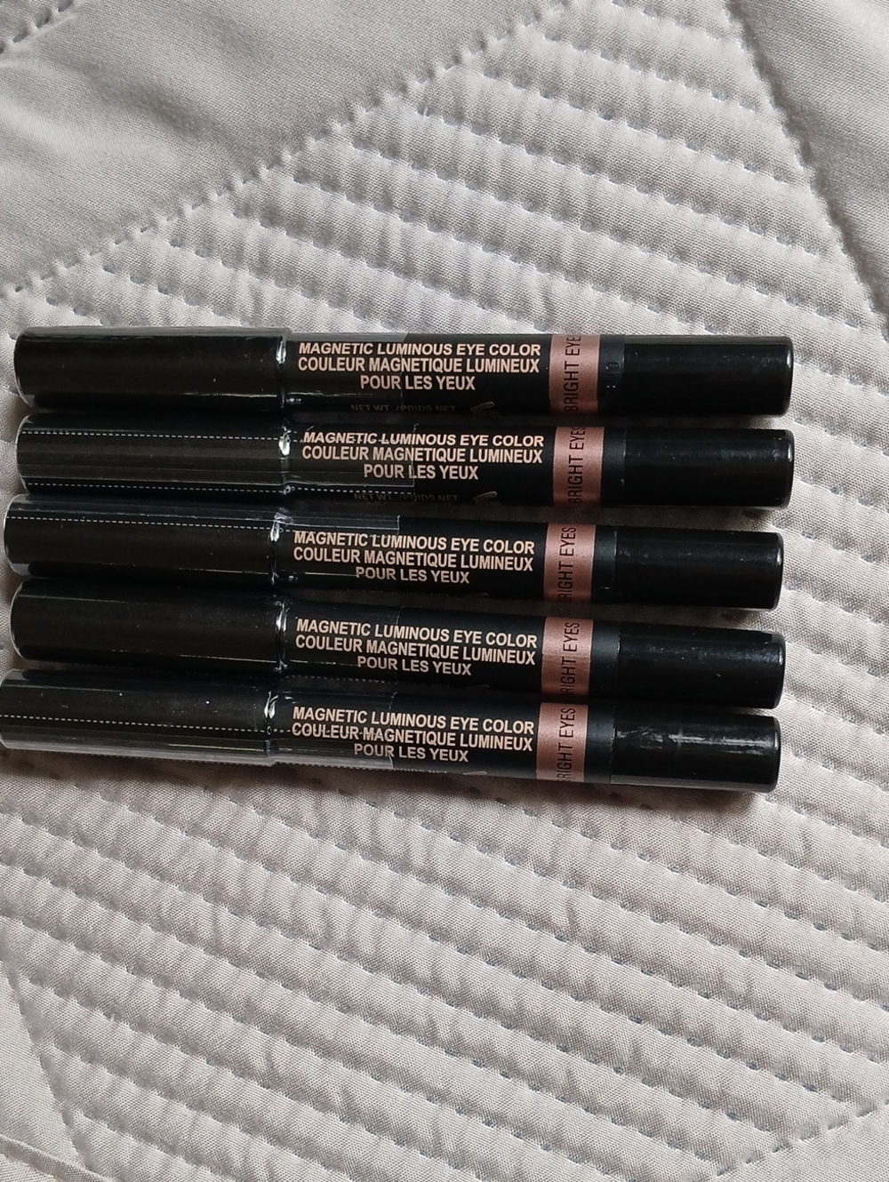 Luminous Eye Color Pencil